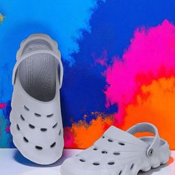 Pampy Angel Men Grey Croslite Clogs-picture-4