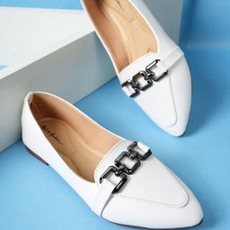 Mast & Harbour Women Embellished Mules Flats-image-93