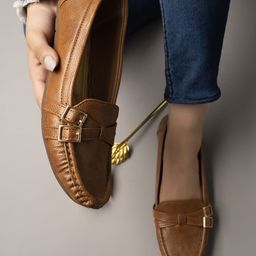 Shoetopia Girls Textured Lightweight Loafers-81