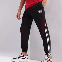 HRX by Hrithik Roshan Men Lifestyle Mid-Rise Joggers With Side Stripes-image-90