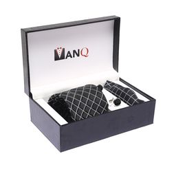 MANQ Men Black & White Accessory Gift Set-9