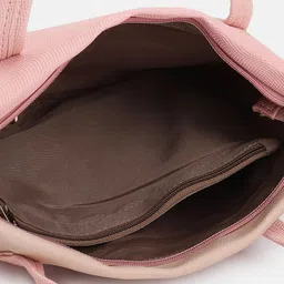 Baggit Minimal Geometric Textured Shoulder Bag image 4