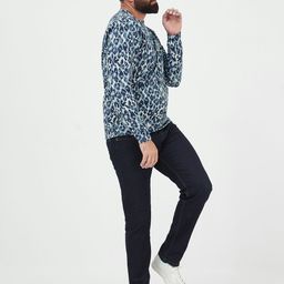 MR BUTTON Men Blue Printed Cotton Sweatshirt image 4