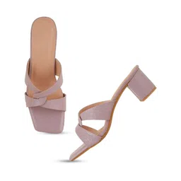 Rubeezz Textured Block Sandals with Buckles image 5