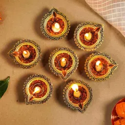 the handicraftian Festive Terracotta Diya Set (Pack Of 10)-picture-31