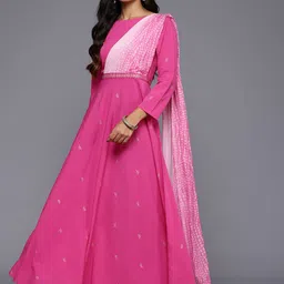 Ahalyaa Ethnic Motifs Printed Boat Neck Layered Maxi Gown-image-67