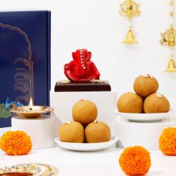 Traditional Crimson Red Ganesha Idol Hamper-image-12