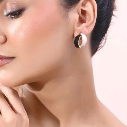 VOJ Gold-Plated Korean Style Black and White Studs Earrings for Women-47