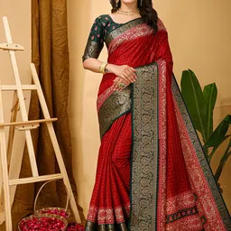 KAYOMMI Checked Zari Kanjeevaram Saree-15
