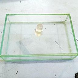 Hollow Rectangular Slab (70x50x18 mm) with Stopper Pack of 1 For Ray Optics Activity Science Exxperiments Physics Lab image 1