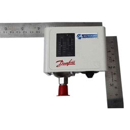 Low Current Electronic Manual Air Pressure Switch Sensor for Boilers, Automobiles, Air Conditioning Systems, Pumps, Steam Turbine by Danfoss Model: KP5 Auto (Range: 8 to 32 Bar) image 3