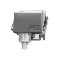 High Accuracy Pressure Switch (Range: 14 to 145 PSI) with Type G, Female 1/4 Connection Size & DC13=12 W, 220 V Supply for Factories, Compressors by Danfoss Model: KPS-43 image 1