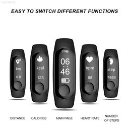4DB8 Heart Rate Monitor Smart Watch Multifunction 0.87inch LIED Monitoring image 3