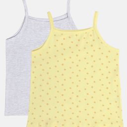 MINI KLUB Cotton Pack Of 2 Sleeveless Solid & Floral Printed Camisoles - Grey & Yellow-image-92