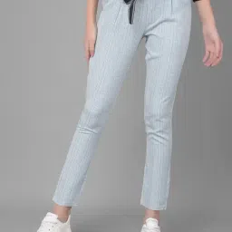 Crimsoune Club Blue Checks Trousers With Belt-image-37