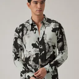 Banana Club Men Abstract Printed Classic Slim Fit Casual Shirt-image-60