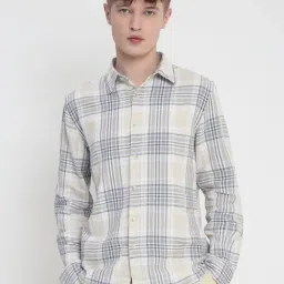 Showoff Cream Cotton Slim Fit Checks Shirt-image-70