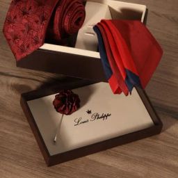 Louis Philippe Red Floral Tie with Pocket Square & Lapel Pin-1