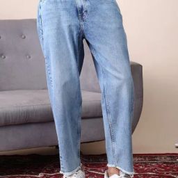 Campus Sutra Light Blue Unhemmed Light-Wash Denim Jeans-image-79