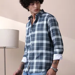 Campus Sutra Men Comfort Multi Stripes Checked Casual Shirt-image-23