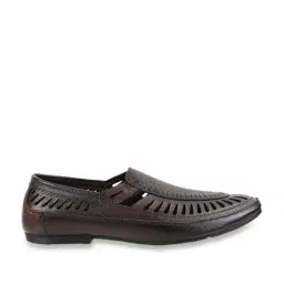 Mochi Men's Brown Casual Loafers-image-27