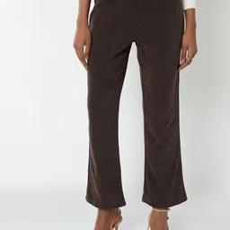 max Women Solid Regular Fit Cropped Trousers-picture-46