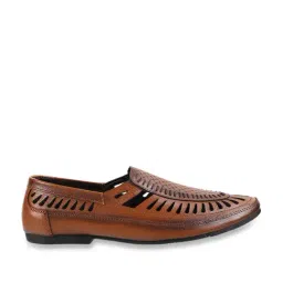 Mochi Men's Tan Casual Loafers-image-70