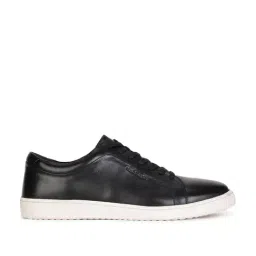 Hush Puppies by Bata Men's Black Casual Sneakers-image-99