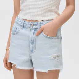 MANGO Women Mid-Rise Pure Cotton Washed Effect Ripped Denim Shorts-43