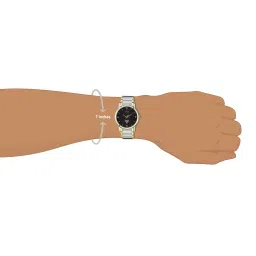 Timex TW000R425 Classics Analog Watch for Men image 4