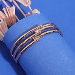 Sohi Women's Minimal Metallic Bracelet - Rose Gold-0