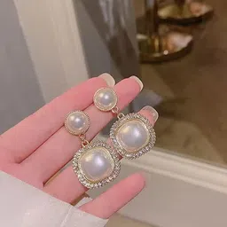 ONUYX Geometric Studs Earrings-7