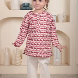 Polka Tots Girls Printed Pure Cotton Kurta with Pyjamas-55