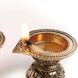 The Spiritual Living 2-Pieces Brass Diya Batti-image-43