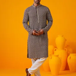SOJANYA Men Embroidered Regular Thread Work Kurta with Pyjamas-picture-16