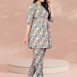 KANUDA Women White Poly Crepe Kurta Sets-picture-18