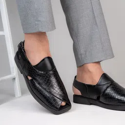 House of Pataudi Men Comfortable Sandals-image-91