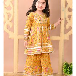 Superminis Cotton Three Fourth Sleeves Floral Printed & Gota Lace Embellished Kurta Sharara Set - Mustard-image-52