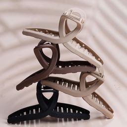 VOGUE HAIR ACCESSORIES Women Set of 4 Claw Clip-53