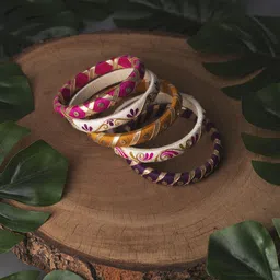 Taasha Craft Set Of 5 Beaded Bangles-6