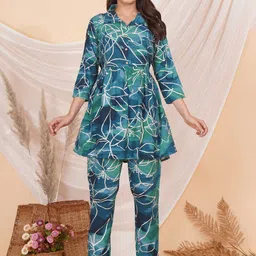 MomsBae Printed Shirt Collar Top With Trousers Maternity Co-Ords Set-picture-34