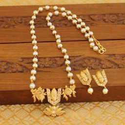 Rujve Jewellery Gold-Plated Stone-Studded & Pearl Beaded Jewellery Set-image-10