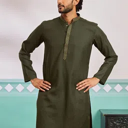 VASTRAMAY Mandarin Collar Cotton Straight Kurta-image-68