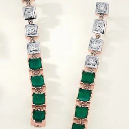 Emerald Falls 18 kt Rose Gold Stud Diamond Earring for Woman-image-20