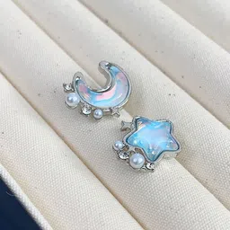 FIMBUL Star Shaped Studs Earrings-17