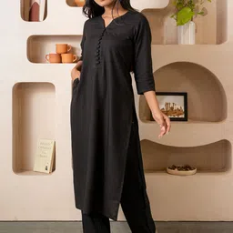 GULABOSITABO Women Regular Kurta with Trousers-image-96