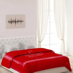 Monte Carlo Deep Red Polyester 950 GSM Double Bed Winter Blanket image 1