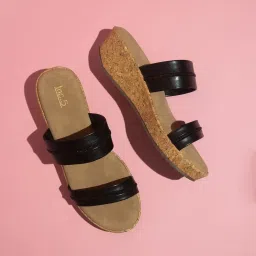 Inc.5 Women's Black Casual Wedges image 1