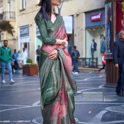 Odette Green Printed Saree-24