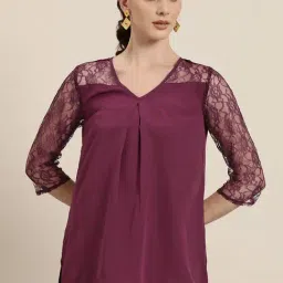 Qurvii Wine Top-39